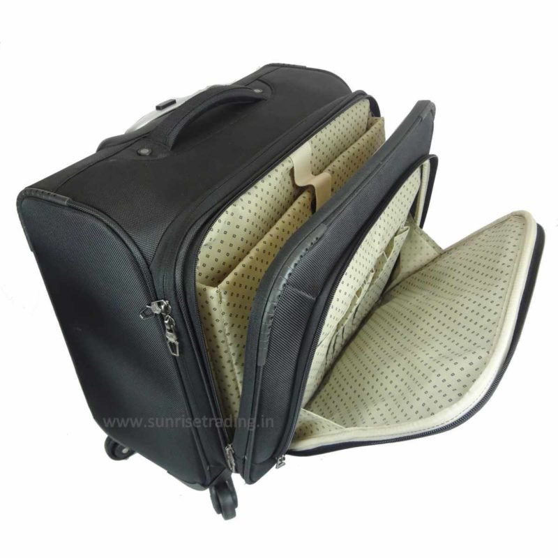 pilot laptop bag